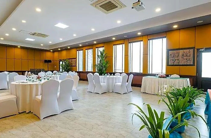 Amazon Hotel Siem Reap
